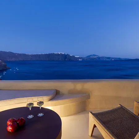 펜션 Caldera's Dream Cave House With Hot Tub & Sea View *