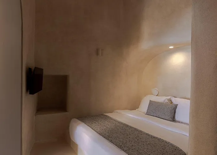Caldera's Dream Cave House With Hot Tub & Sea View Oia