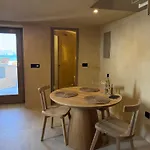 別荘 Caldera's Dream Cave House With Hot Tub & Sea View *